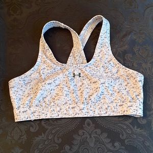 Under Armour size L Sport Bra